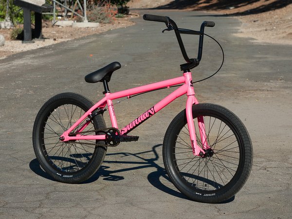 Sunday Scout 20" (Matt Hot Pink)