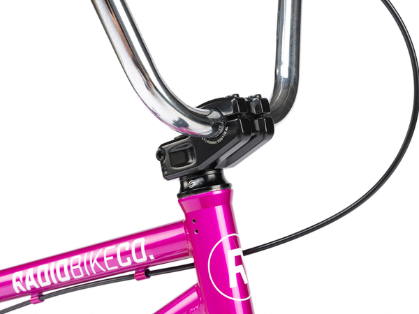 Radio Saiko 18" BMX (Metallic Purple)