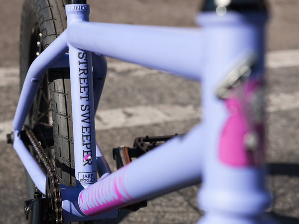Sunday Street Sweeper Jake Seeley 20" BMX (Matt Blue/Lavender)