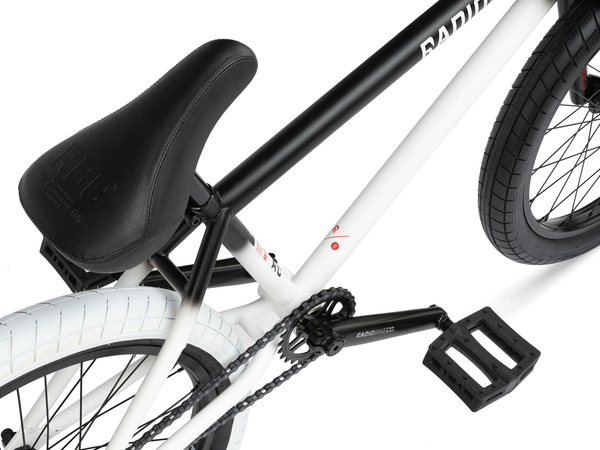 Radio Valac 20" BMX (Black/White Fade)