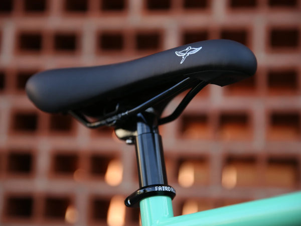 Fairdale Lookfar 700c Bike 2022 (Gloss Toothpaste)