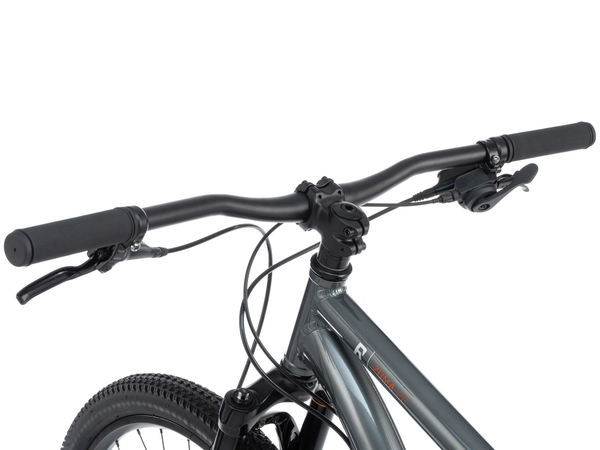 Radio Zuma 26" Suspension MTB Bike (Glossy Silver)