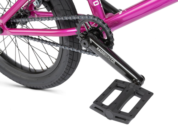 Radio Saiko 18" BMX (Metallic Purple)