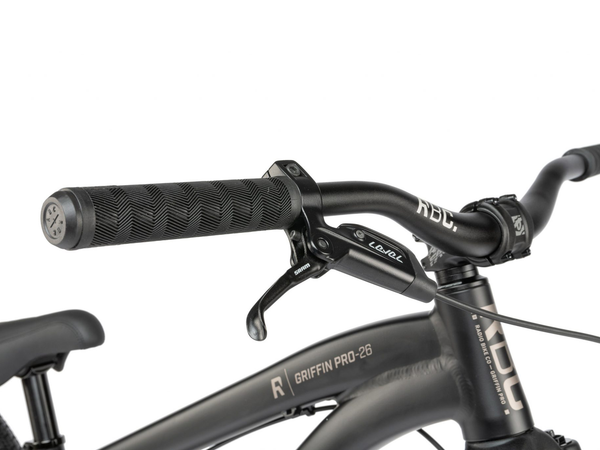 Radio Griffin Pro 26" Dirt Jumper (Matt Black)