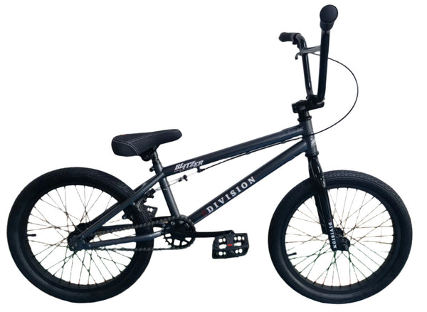 Division Blitzer 18" BMX (Metal Grey)