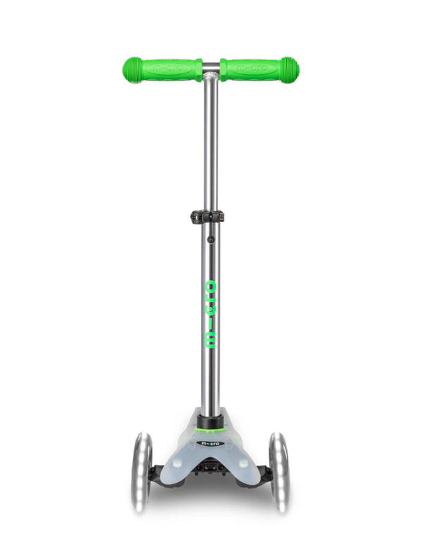 Mini Micro Deluxe Flux LED 3 Wheel Scooter (green)