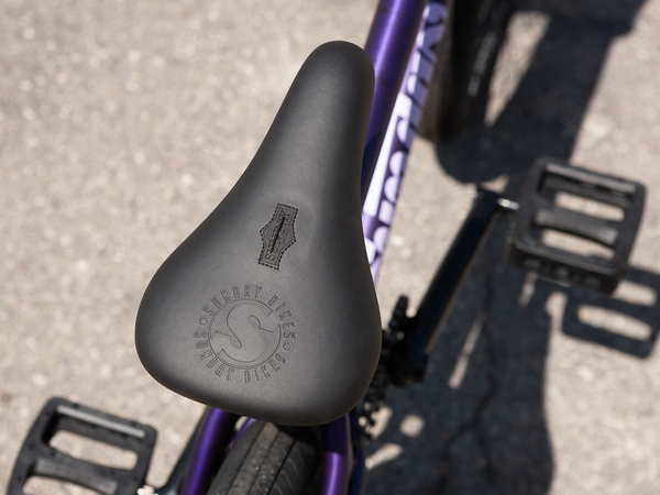 Sunday Scout 20" 2022 (Matte Translucent Purple)