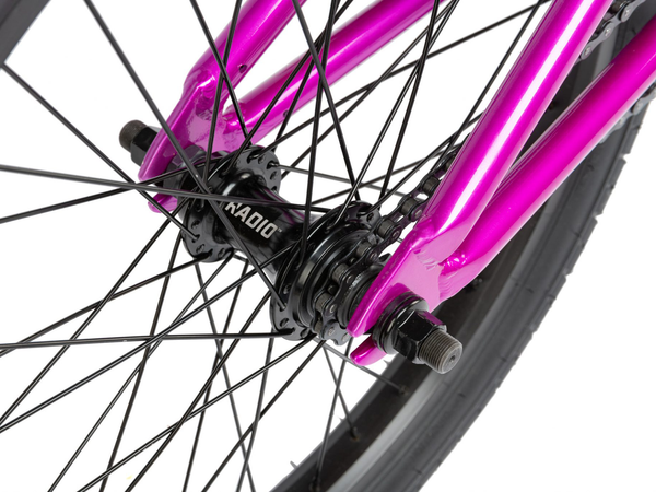 Radio Saiko 20" BMX (Metallic Purple)
