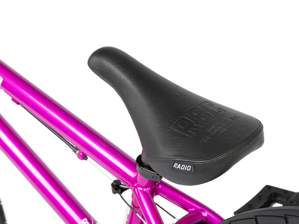 Radio Saiko 20" BMX (Metallic Purple)