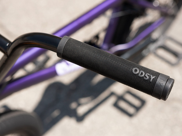 Sunday Scout 20" 2022 (Matte Translucent Purple)