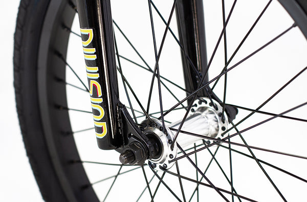 Division Blitzer 18" BMX (Metallic Blue)