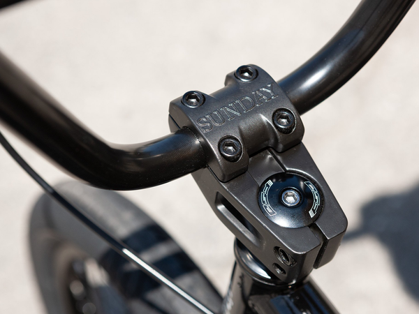 Sunday Scout 20" 2022 (Gloss Black)