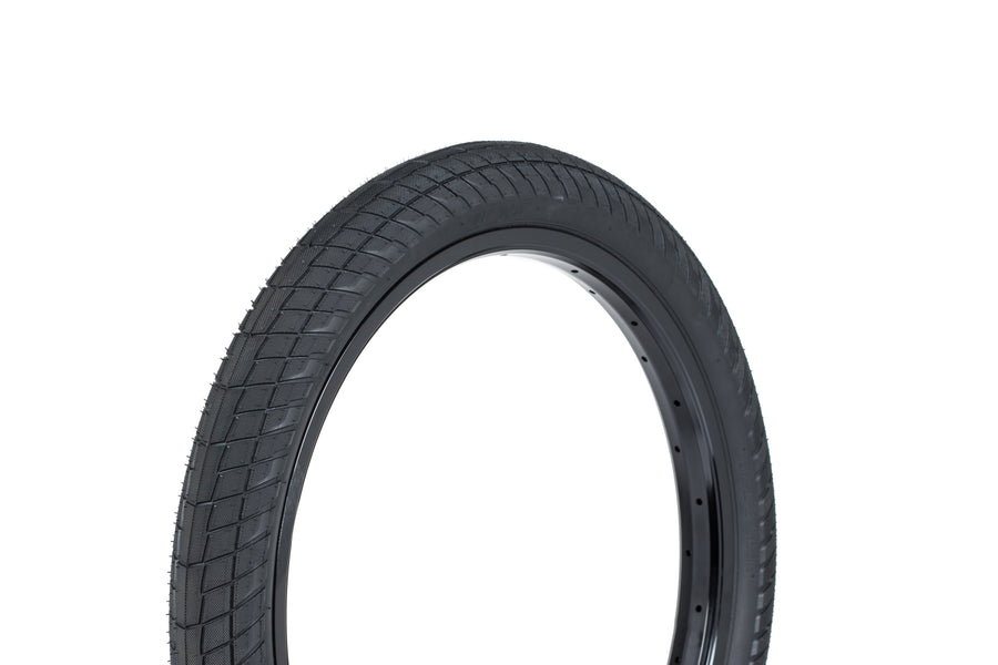 WeThePeople Overbite Tyre 22" x 2.3"