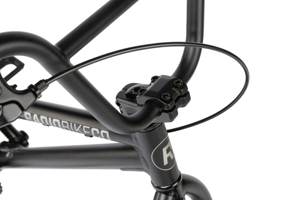 Radio Dice 18" BMX (Matt Black)