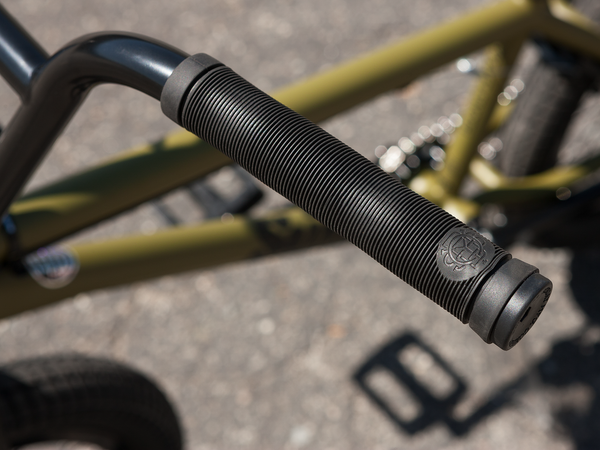 Sunday Wavelength Gary Young 20" BMX (Matt Army Green)