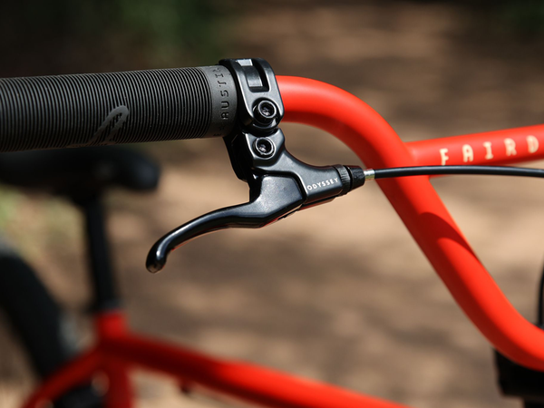 Fairdale TAJ 27.5" Bike (Matt Fire Engine Red)