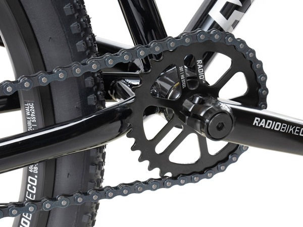 Radio Asura 26" Dirt Jumper (Black)