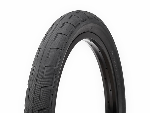 BSD Donnastreet Kevlar Tyre