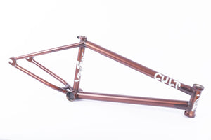 Cult Dak Frame / Pat Freyne Signature