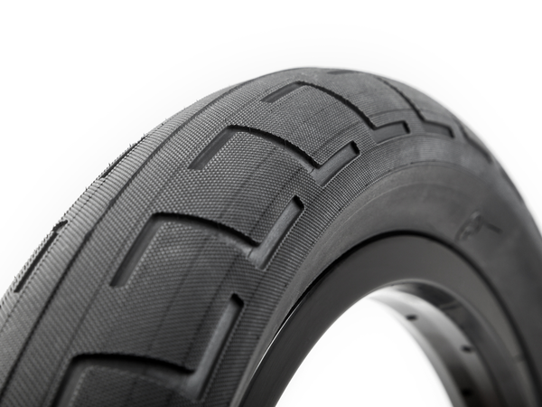 BSD Donnastreet Tyre
