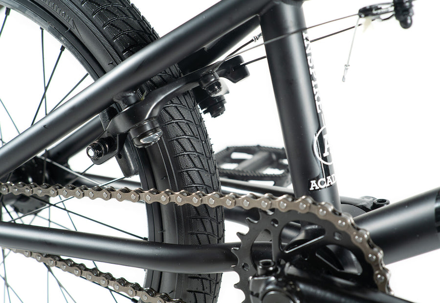Academy Inspire 18" BMX (Matt Black)