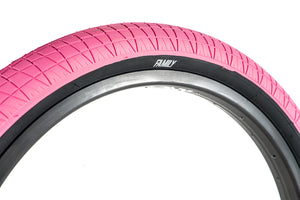 Family F2128 Tyre 20" x 2.2"