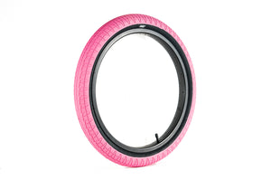 Family F2128 Tyre 20" x 2.2"