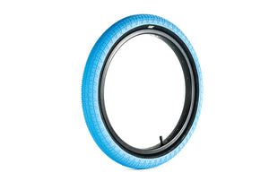 Family F2128 Tyre 20" x 2.3"