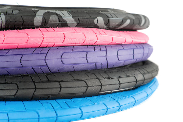 Colony Griplock Tyre 20" X 2.35"