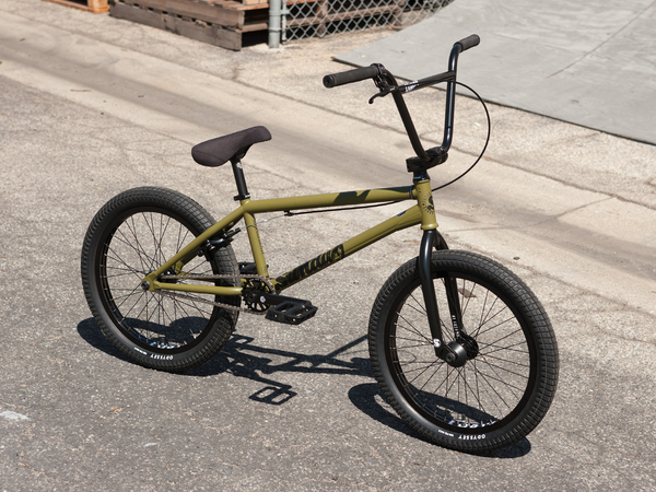 Sunday Wavelength Gary Young 20" BMX (Matt Army Green)