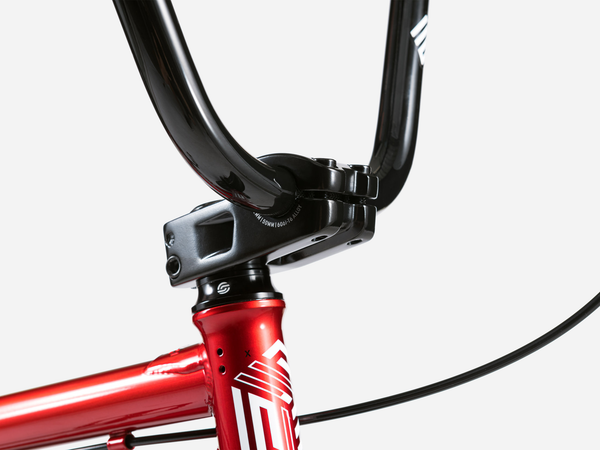 WeThePeople Arcade 20" (Candy Red)
