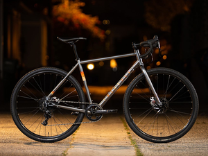 FAIRDALE 700c Weekender Nomad Bike