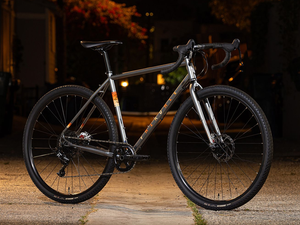 FAIRDALE 700c Weekender Nomad Bike