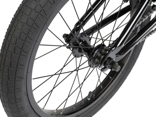 Radio Revo 18" BMX (Black/White)