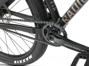 Radio Griffin Pro 26" Dirt Jumper (Matt Black)