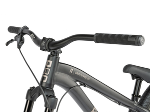 Radio Griffin Pro 26" Dirt Jumper (Matt Black)