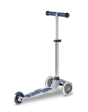 Mini Micro Deluxe Flux LED 3 Wheel Scooter (blue)