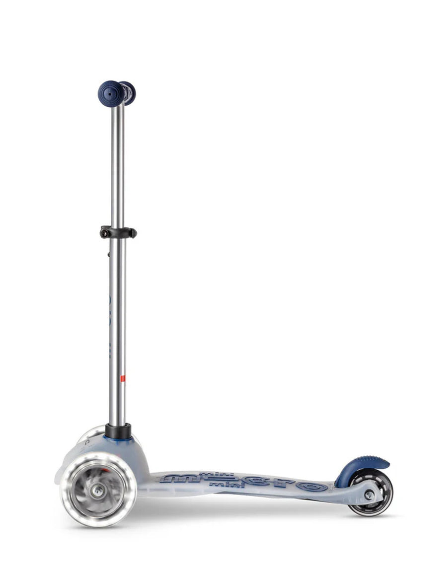 Mini Micro Deluxe Flux LED 3 Wheel Scooter (blue)