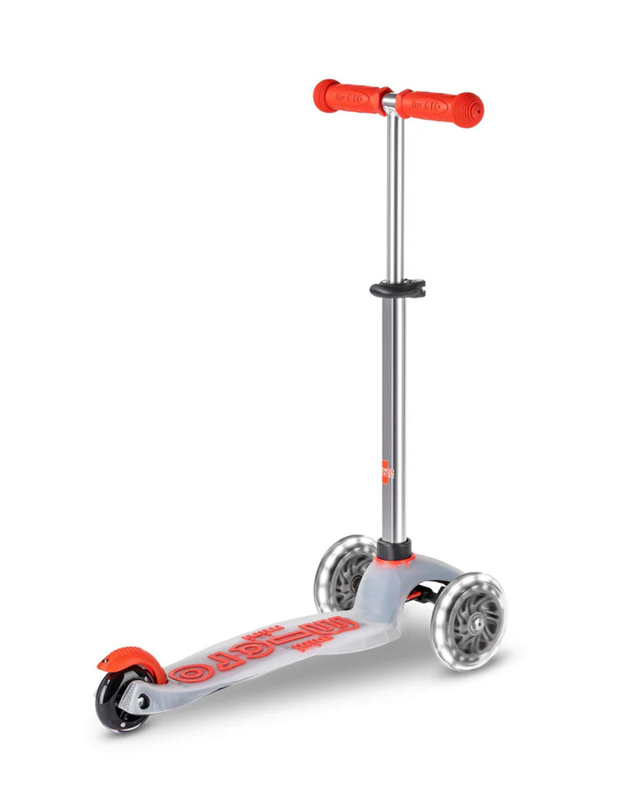 Mini Micro Deluxe Flux LED 3 Wheel Scooter (red)