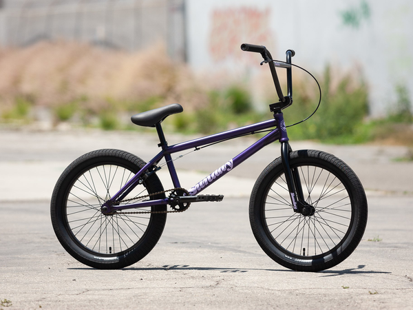 Sunday Scout 20" 2022 (Matte Translucent Purple)