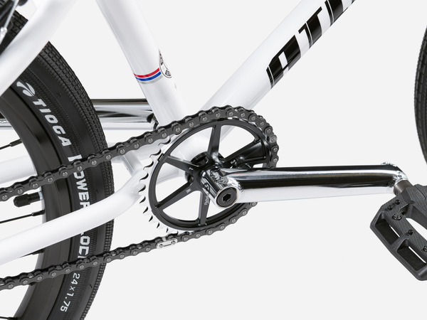 WeThePeople 24" The Atlas Bike (White) Pre Order July 2025