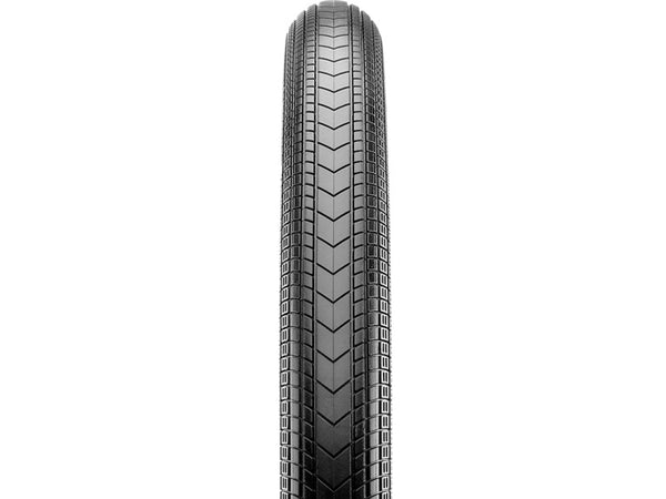 CST Operative Tyre