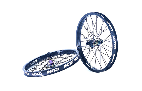 Colony Pintour Wasp Rear BMX Wheel (Black / Oil Slick)