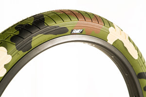 Family F2610 Tyre 20" x 2.4"