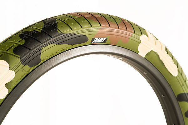 Family F2610 Tyre 20" x 2.4"