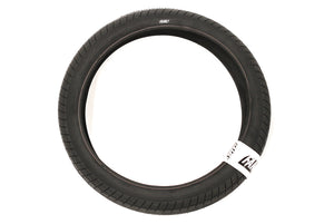 Family F2610 Tyre 20" x 2.4"