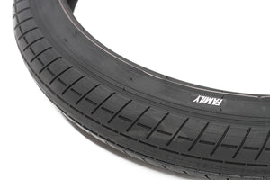Family F2610 Tyre 20" x 2.4"