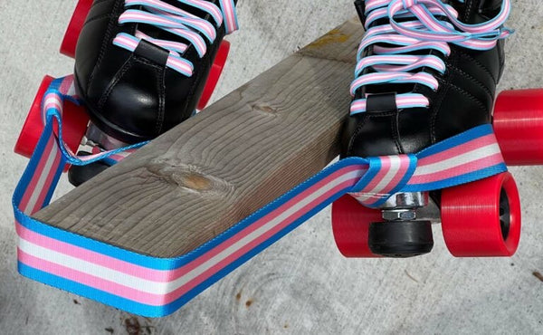Derby Laces Skate Gear Leash 54 inch (137 cm) Trans Stripe