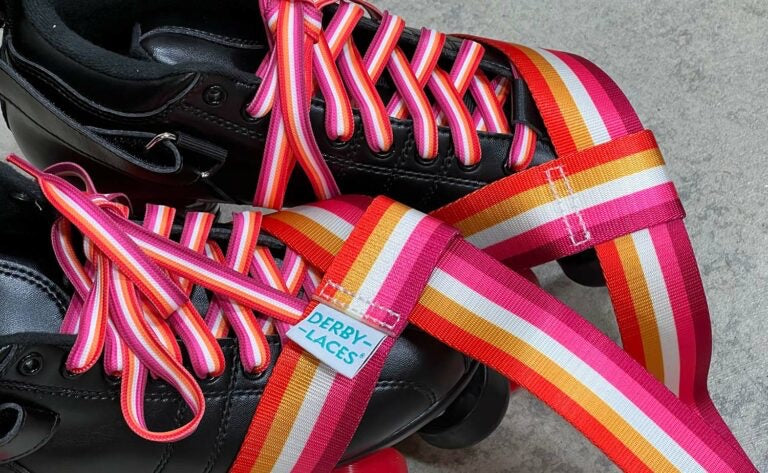 Derby Laces Skate Gear Leash 54 inch (137 cm) Lesbian Stripe