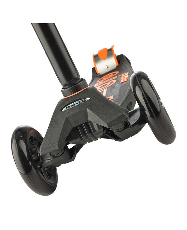 Maxi Micro Deluxe Scooter (Black)